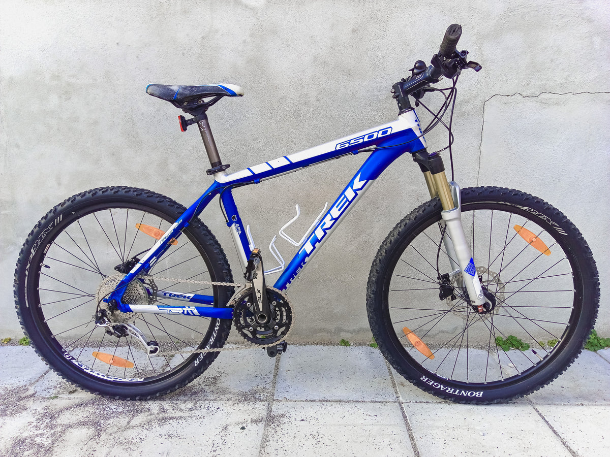 TREK 6500 in Blue/White – FlexiFix