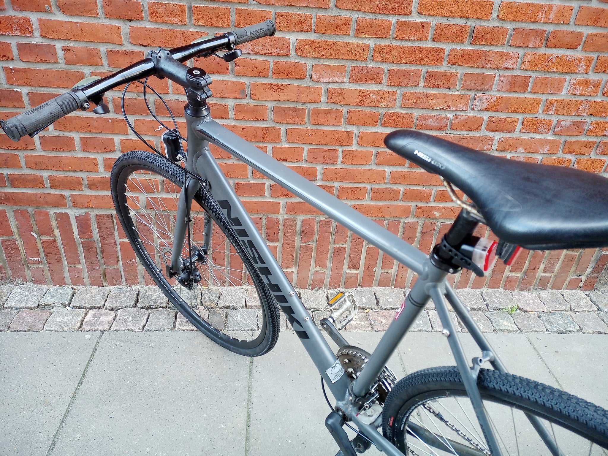 nishiki gravel bike Nishiki Race Hybrid Comp in Grey – FlexiFix
