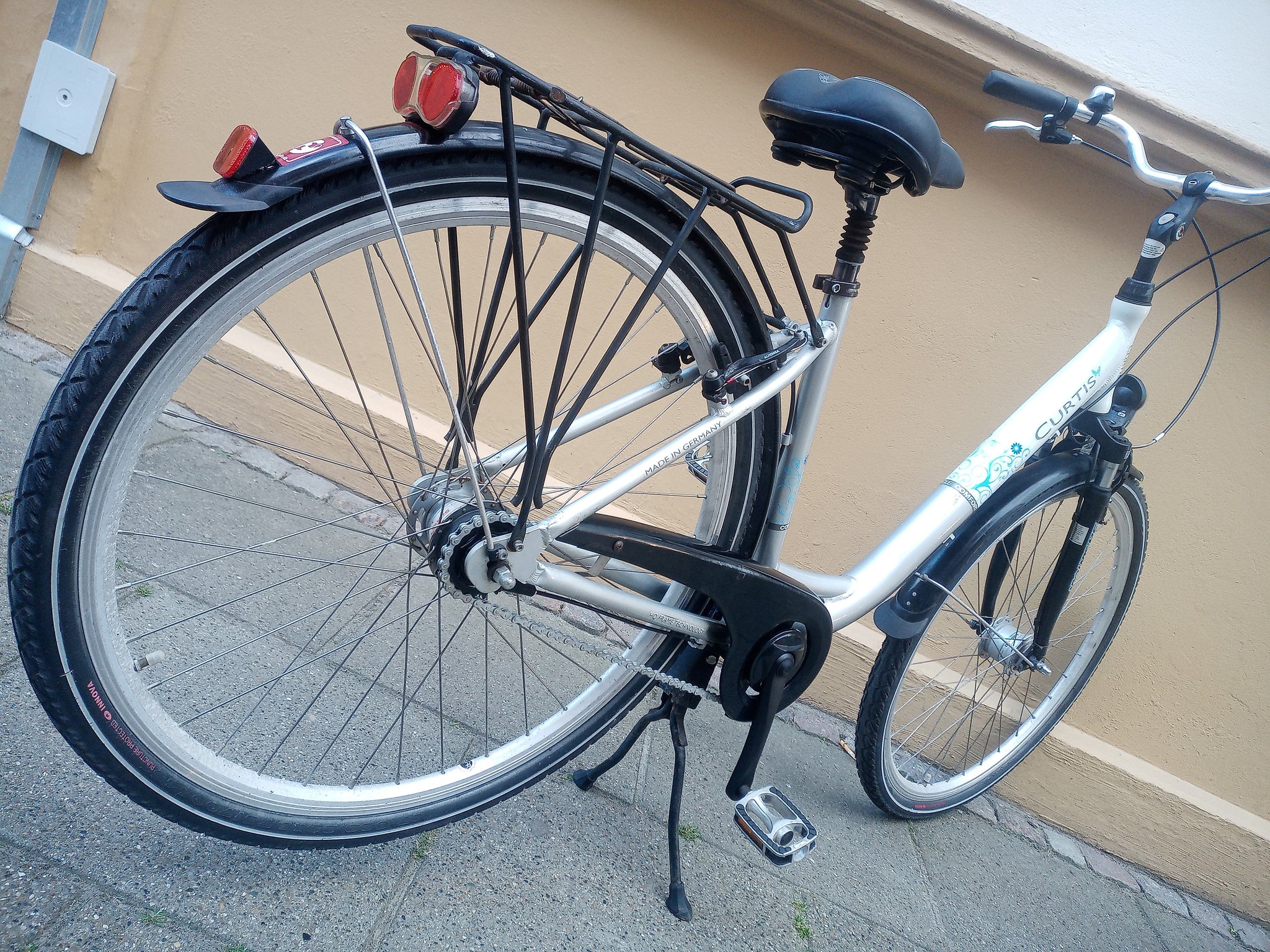 curtis fahrrad klapprad Curtis Comfort in White – FlexiFix