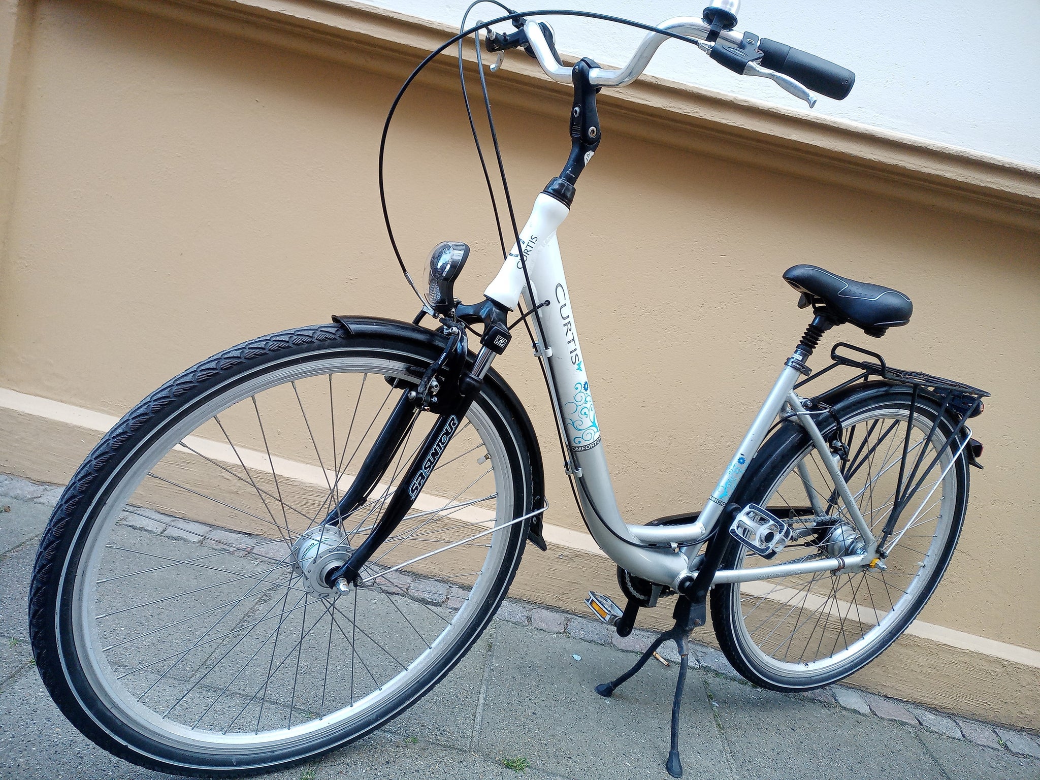 curtis damenfahrrad Curtis Comfort in White – FlexiFix