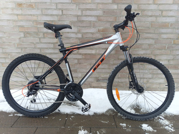 GT Avalanche in Black/Orange – FlexiFix - Main Image