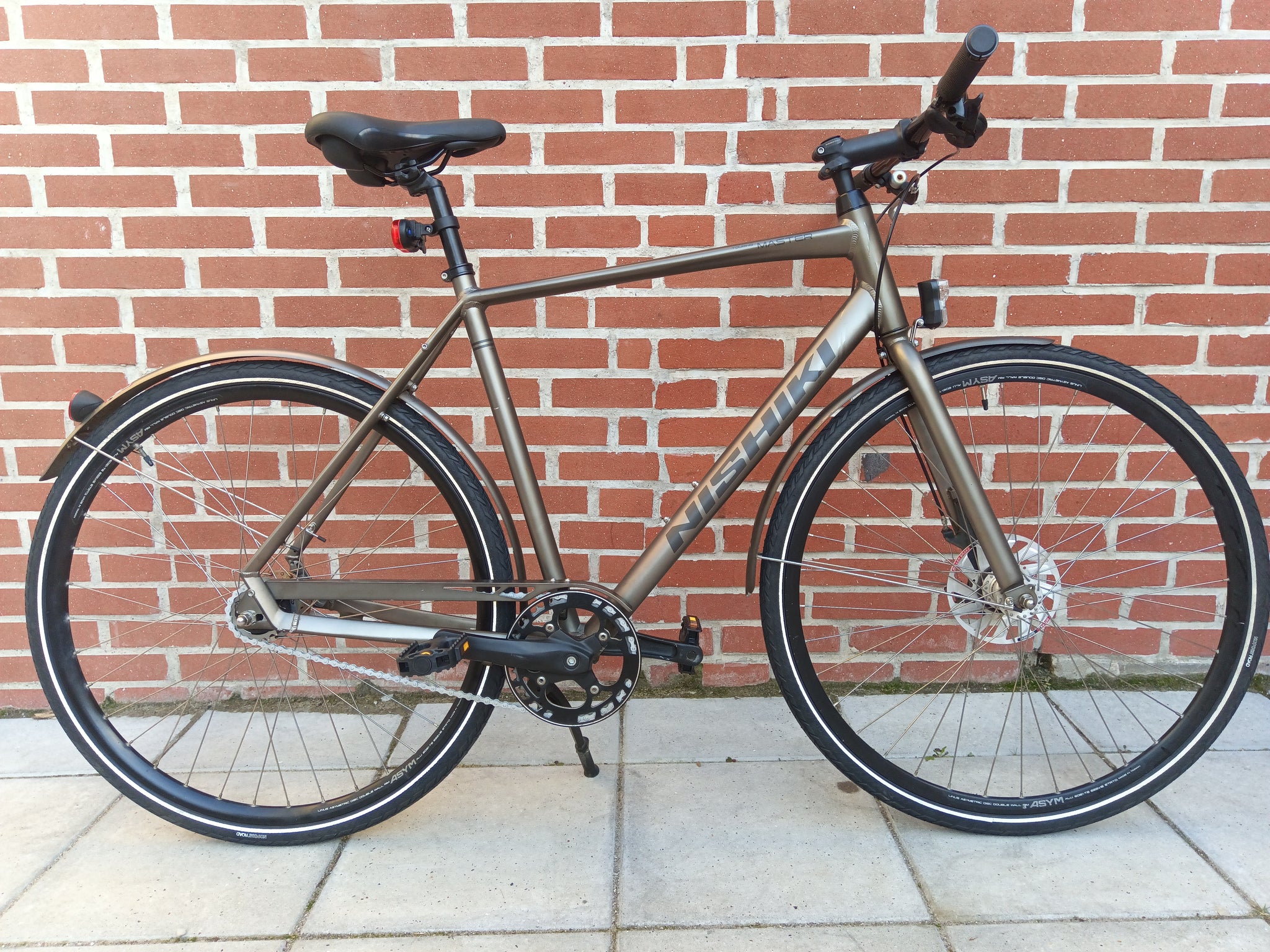 nishiki trekkingrad Nishiki Touring Master in Brown – FlexiFix