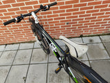 Trek 4900 in Black/White/Green