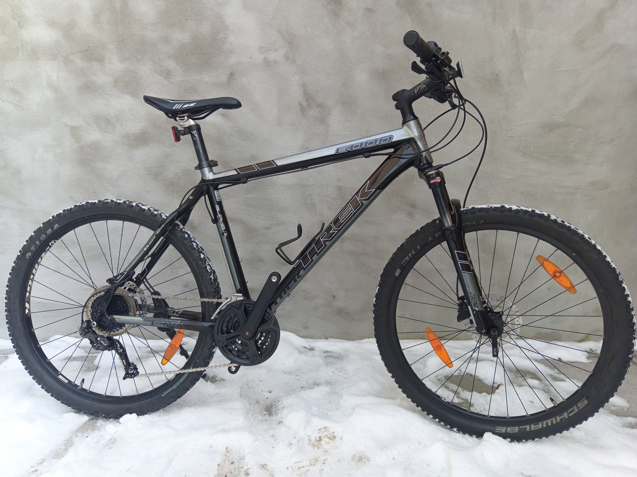 TREK TRT 6SERIES 6000 シマノDEORE XT 油圧ディスク 2008 Men Trek 6 Series 6000 black aluminum mountain bike, 26