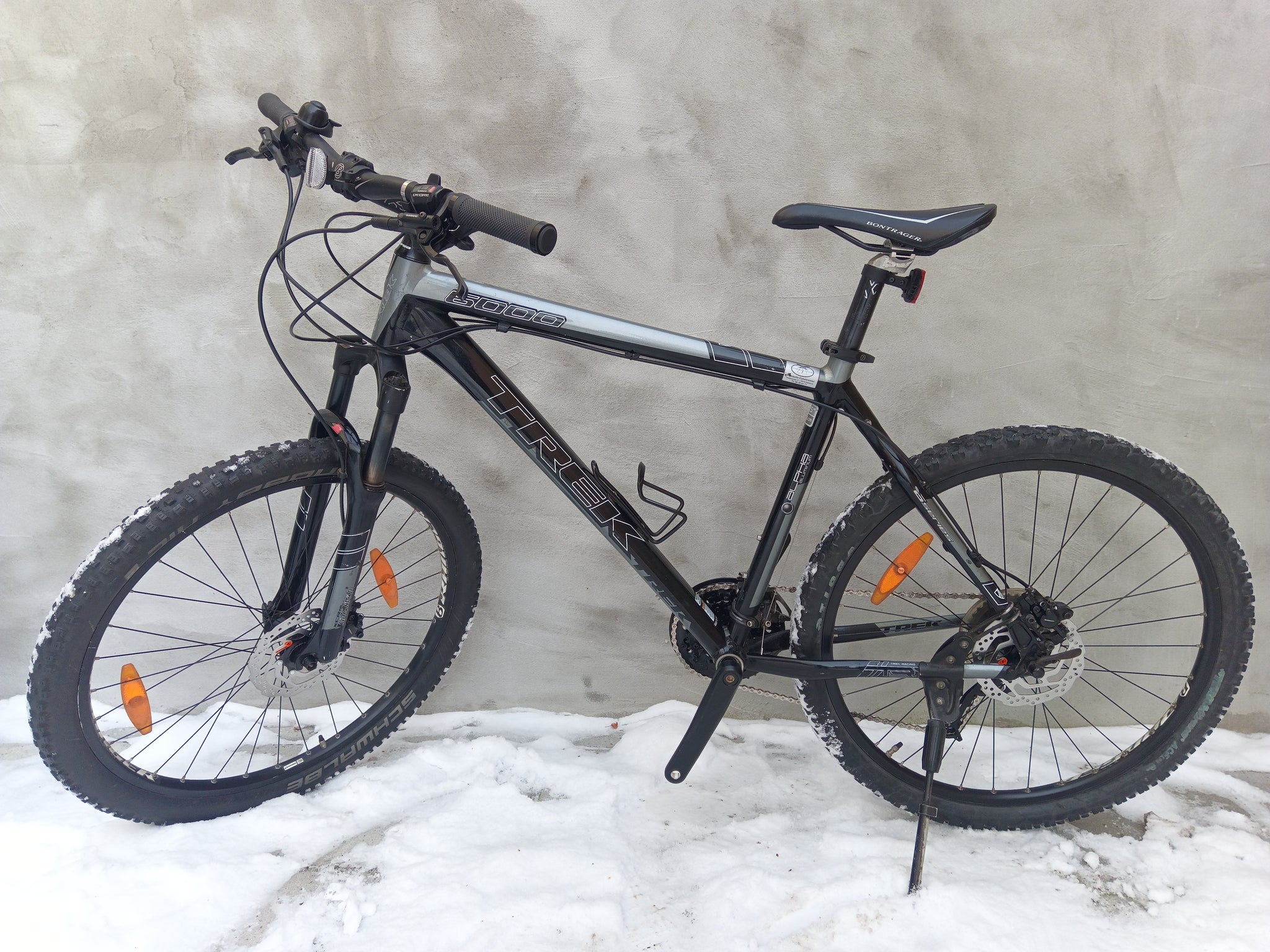 TREK 6000 in Black – FlexiFix